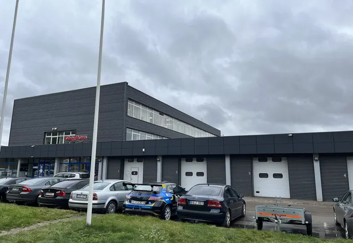 Listing image