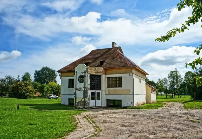 Listing image