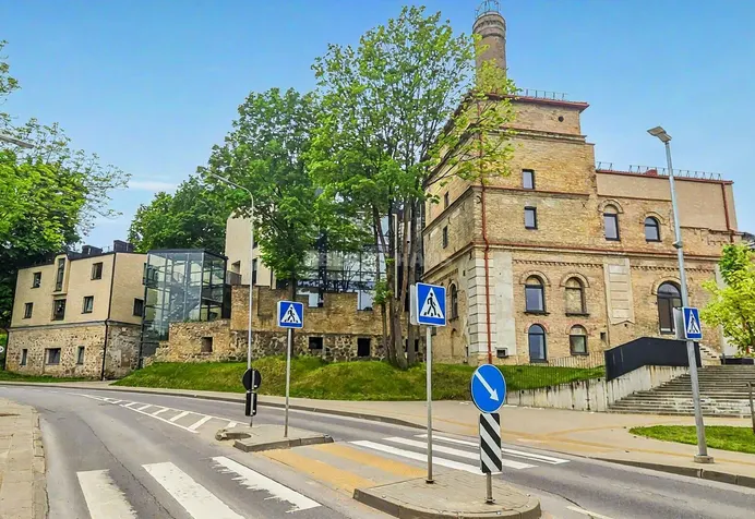 Listing image