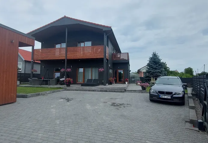 Gyvenamasis namas Klaipėdos rajono sav., Dercekliuose, Avietyno g.
