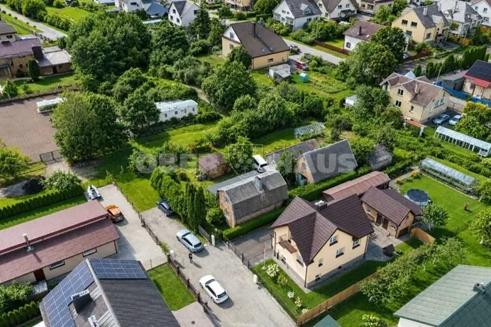 Gyvenamasis namas Šiauliuose, Medelyne