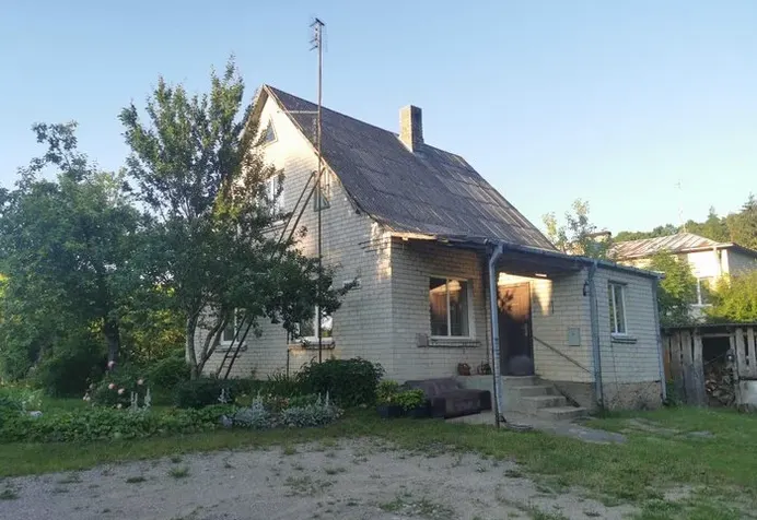 Gyvenamasis namas Lazdijų rajono sav., Veisiejuose, Parko g.