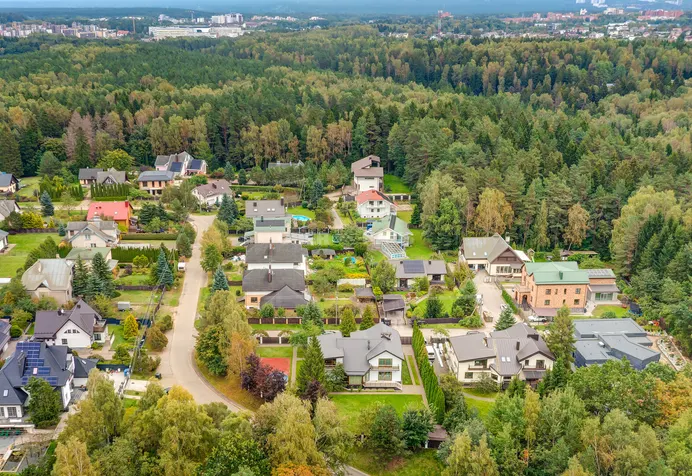 Gyvenamasis namas Vilniuje, Bajoruose, Dvynių g.