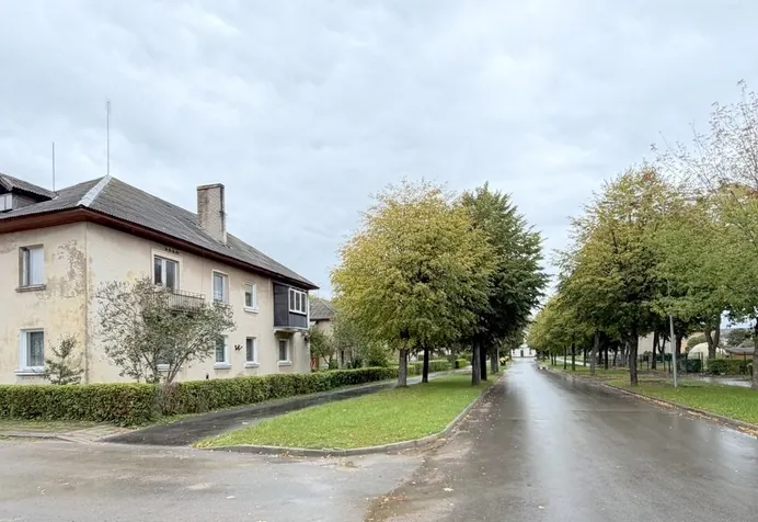 3 kambarių butas Šiaulių r. sav., Kuršėnuose, Liepų al.