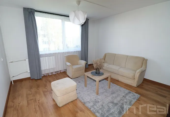 1 kambario butas Panevėžyje, Žemaičiuose, Staniūnų g.
