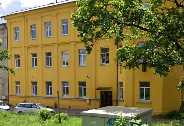 7 kambarių butas Vilniuje, Naujoji Vilnia, Dūmų g.