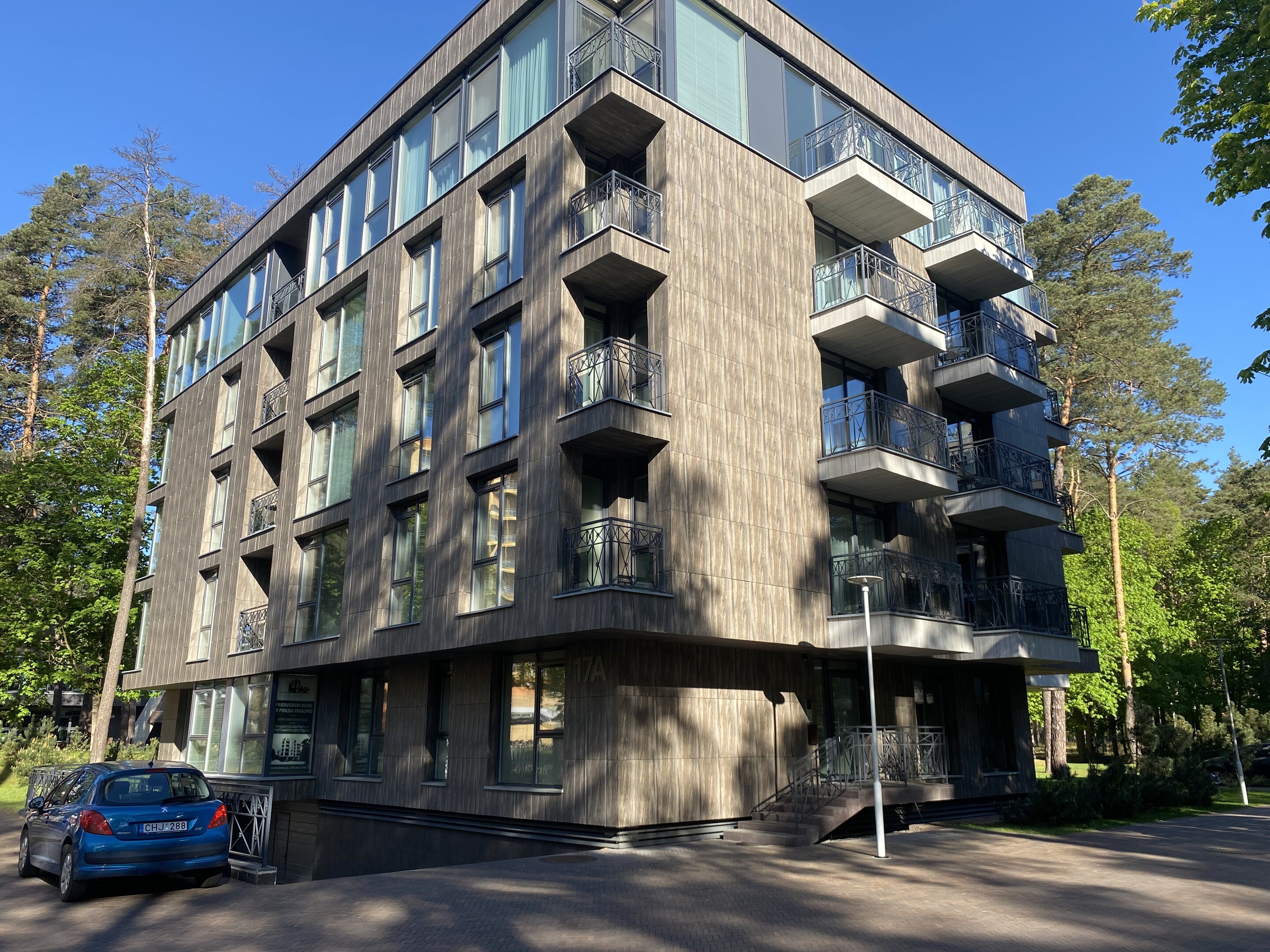 Listing image