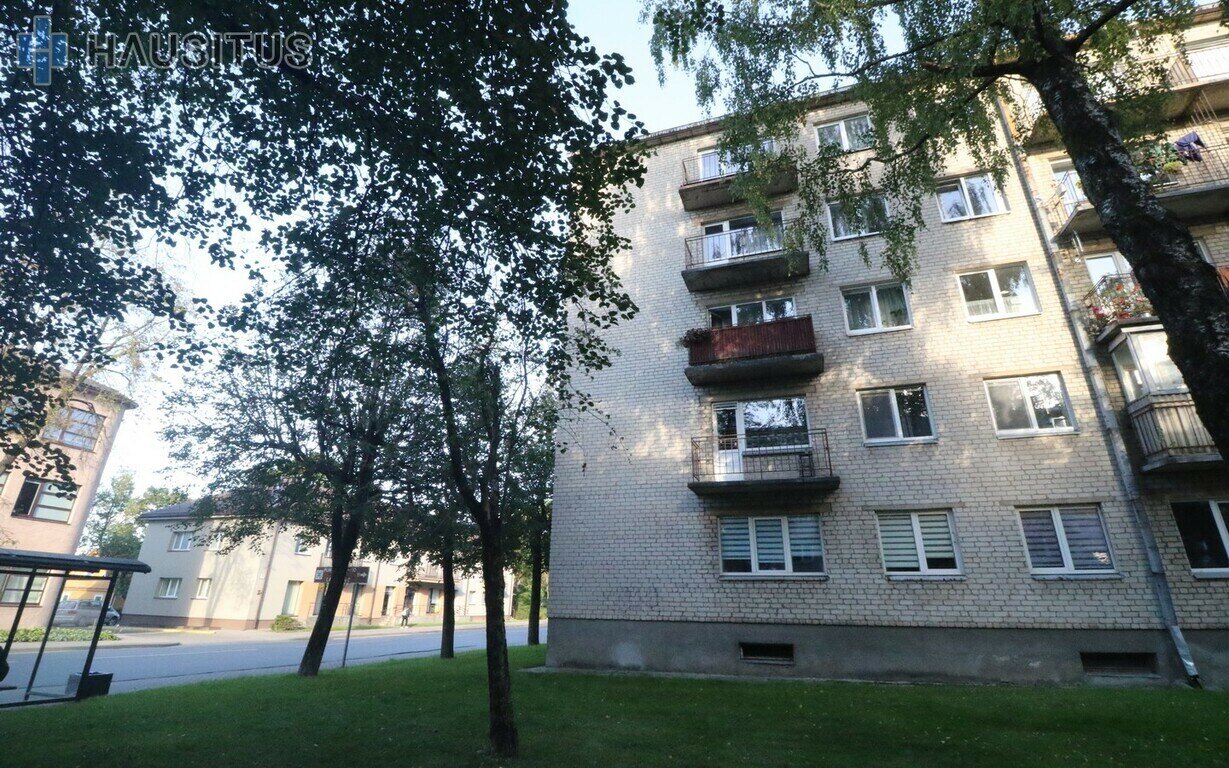 Anykščiai, 2 kamb. – image 1