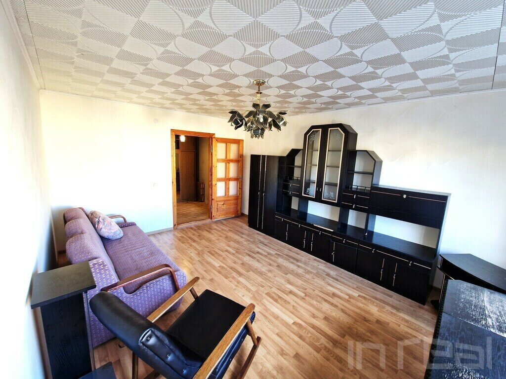 Aukštakalnio g., Utena, 4 kamb. – image 3