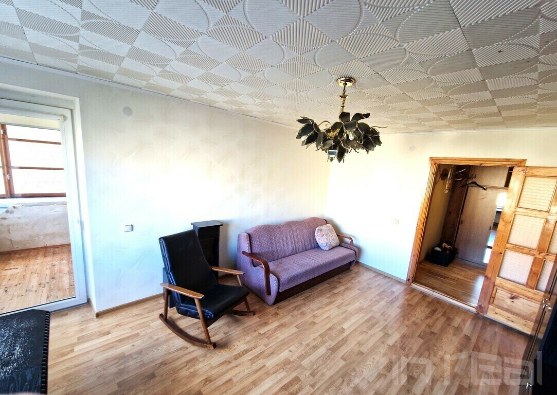 Aukštakalnio g., Utena, 4 kamb. – image 4