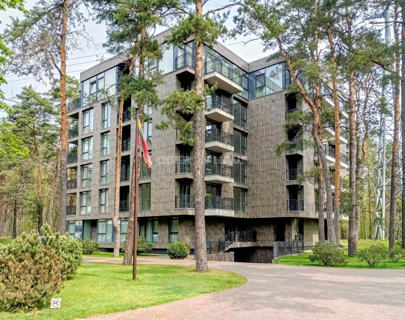 Listing image