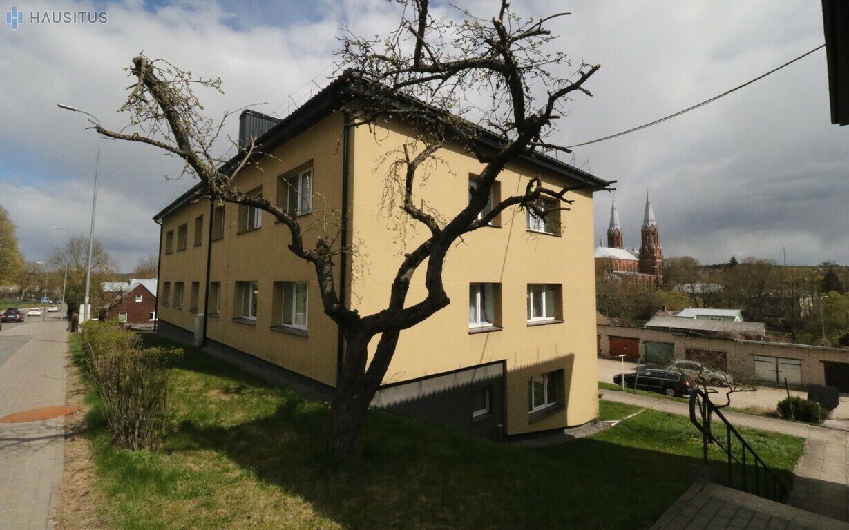 A. Vienuolio g., Anykščiai, 3 kamb. – image 5
