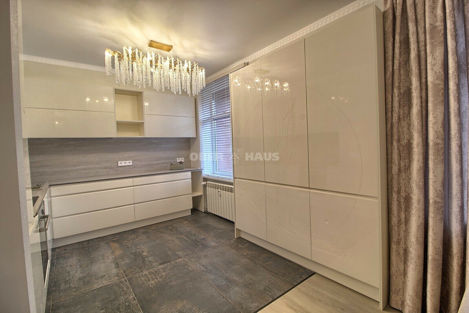 Varpo g., Centras, Šiauliai, 3 kamb. – nuotrauka 3