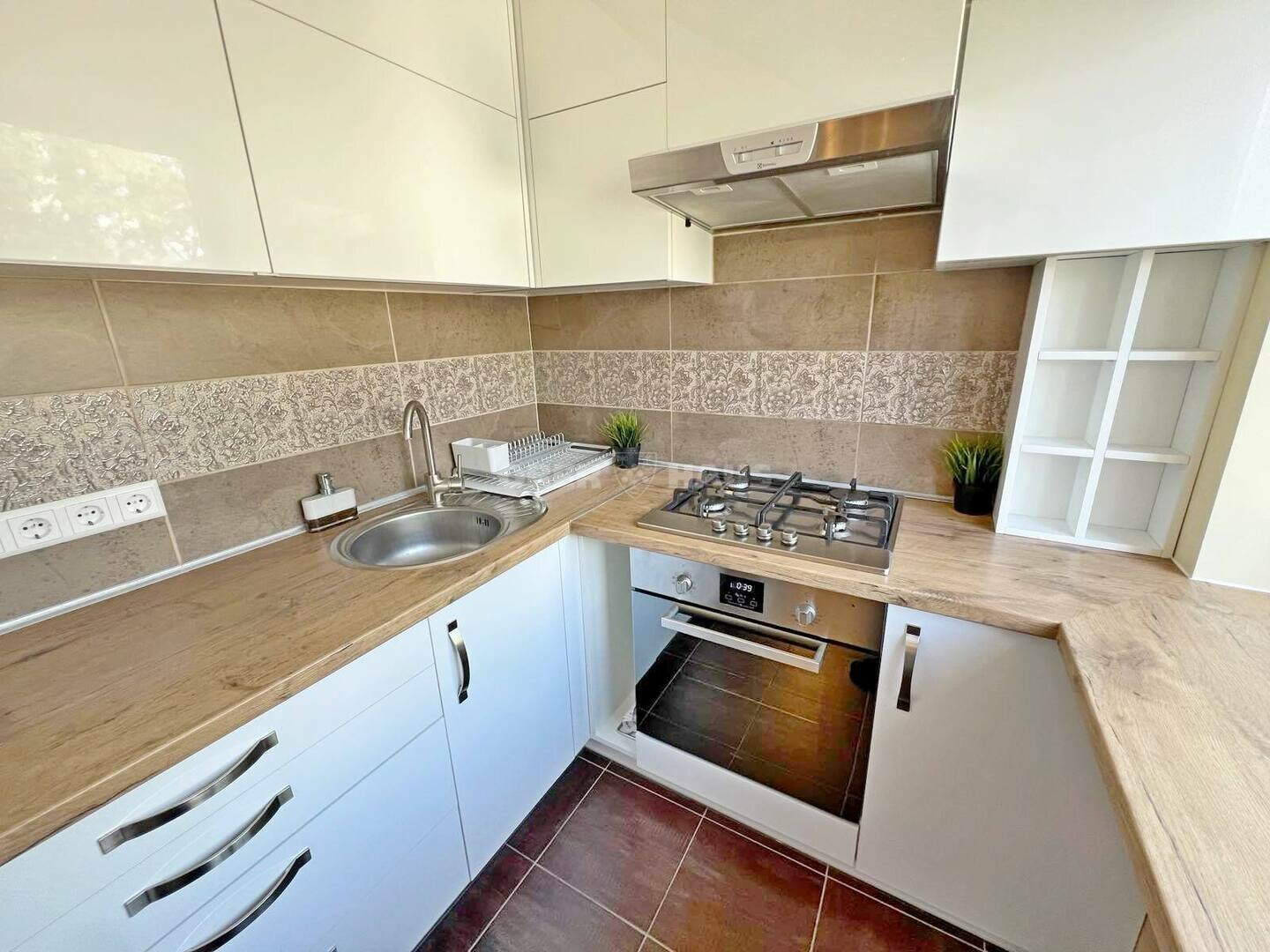 Ringuvos g., Centras, Panevėžys, 2 kamb. – nuotrauka 3