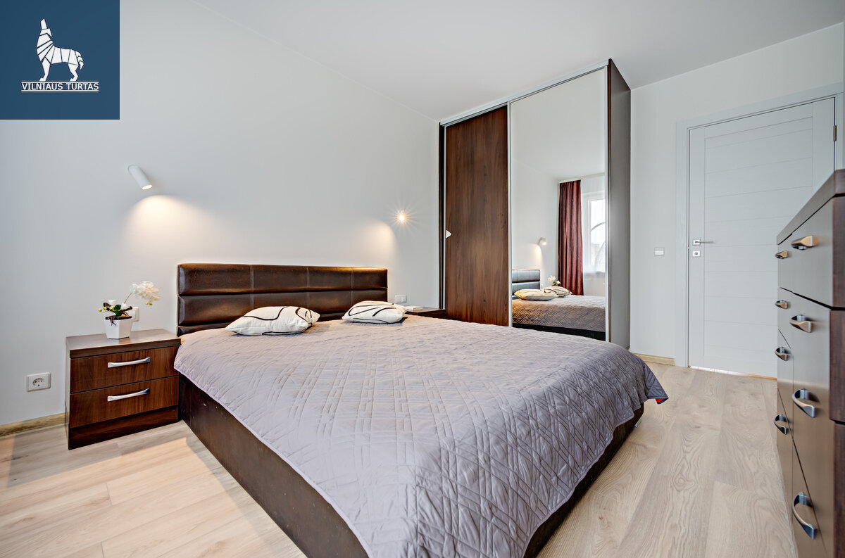 Algimanto Petro Kavoliuko g., Karoliniškės, Vilnius, 4 kamb. – image 5