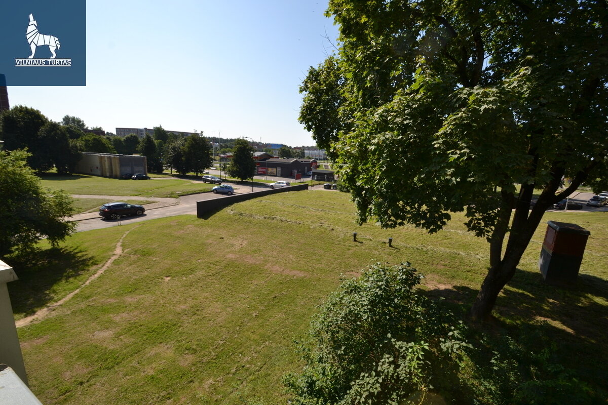 Algimanto Petro Kavoliuko g., Karoliniškės, Vilnius, 2 kamb. – nuotrauka 3