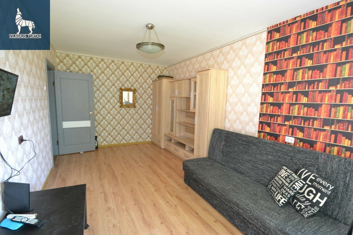 Algimanto Petro Kavoliuko g., Karoliniškės, Vilnius, 2 kamb. – nuotrauka 5