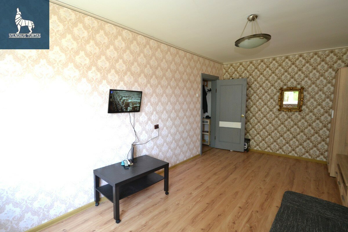 Algimanto Petro Kavoliuko g., Karoliniškės, Vilnius, 2 kamb. – nuotrauka 6