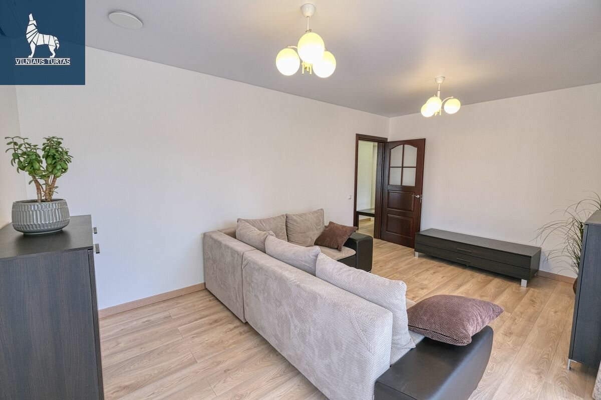 K. Semenavičiaus g., Antakalnis, Vilnius, 2 kamb. – nuotrauka 5