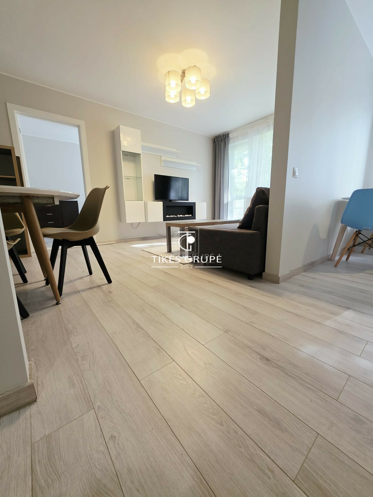 Taikos pr., Centras, Klaipėda, 2 kamb. – nuotrauka 3