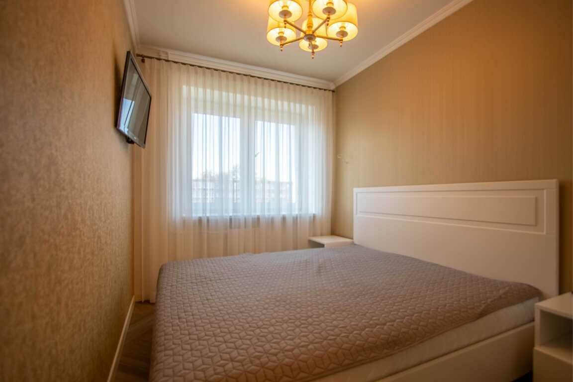 Algirdo g., Centras, Panevėžys, 2 kamb. – nuotrauka 6