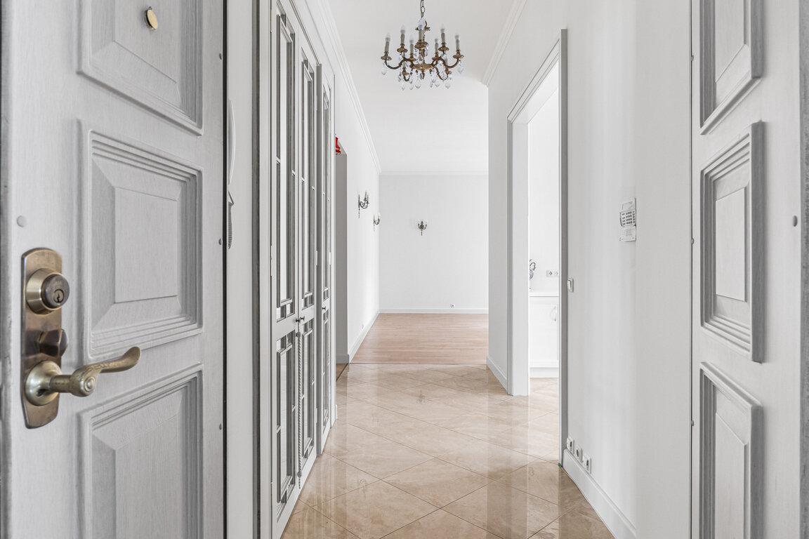 Gedimino pr., Senamiestis, Vilnius, 5 kamb. – nuotrauka 3