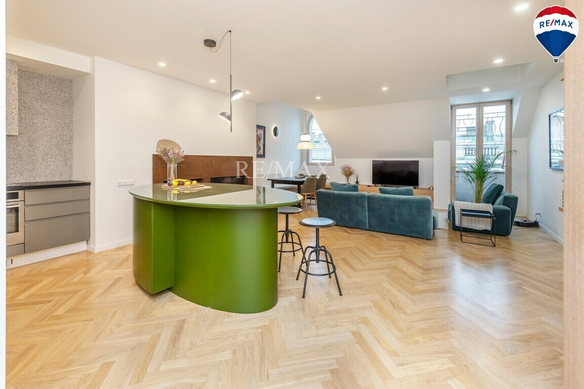 Gedimino pr., Senamiestis, Vilnius, 4 kamb. – nuotrauka 3