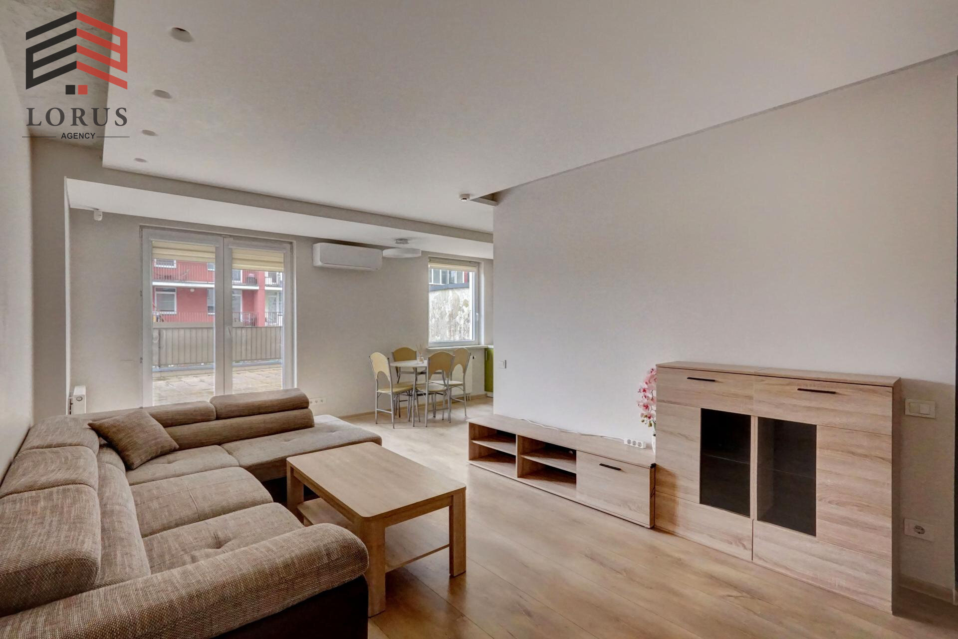 Eitminų g., Pašilaičiai, Vilnius, 3 kamb. – image 1