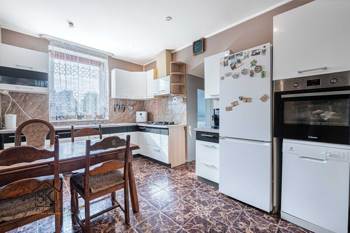 V. Kudirkos g., Šilutė, 3 kamb. – image 4