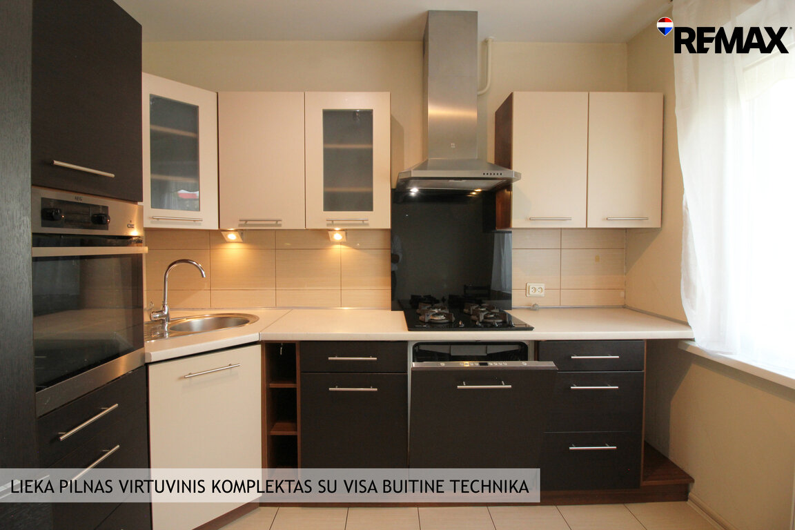 Dainų g., Dainiai, Šiauliai, 4 kamb. – image 1