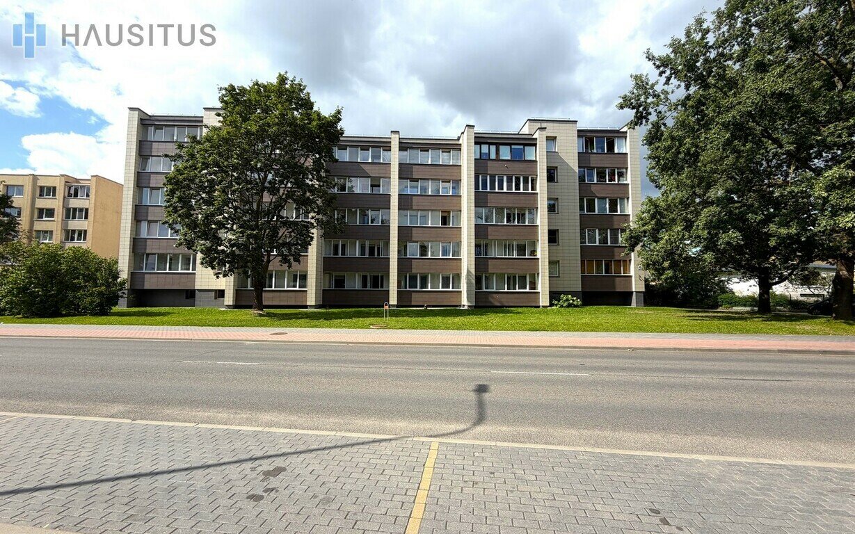 J. Tilvyčio g., Centras, Panevėžys, 1 kamb. – nuotrauka 1