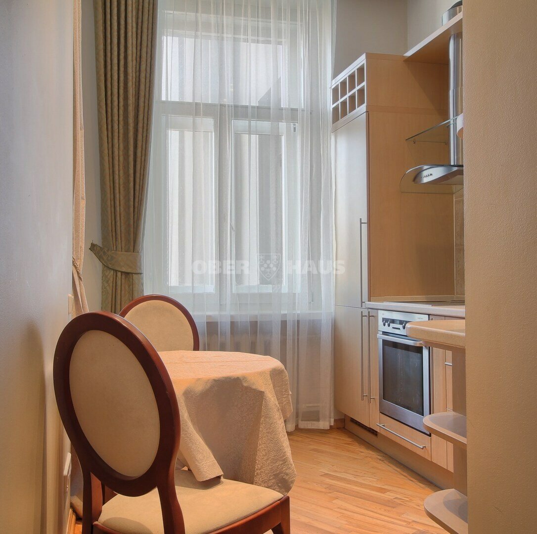 Teatro g., Senamiestis, Vilnius, 2 kamb. – nuotrauka 5