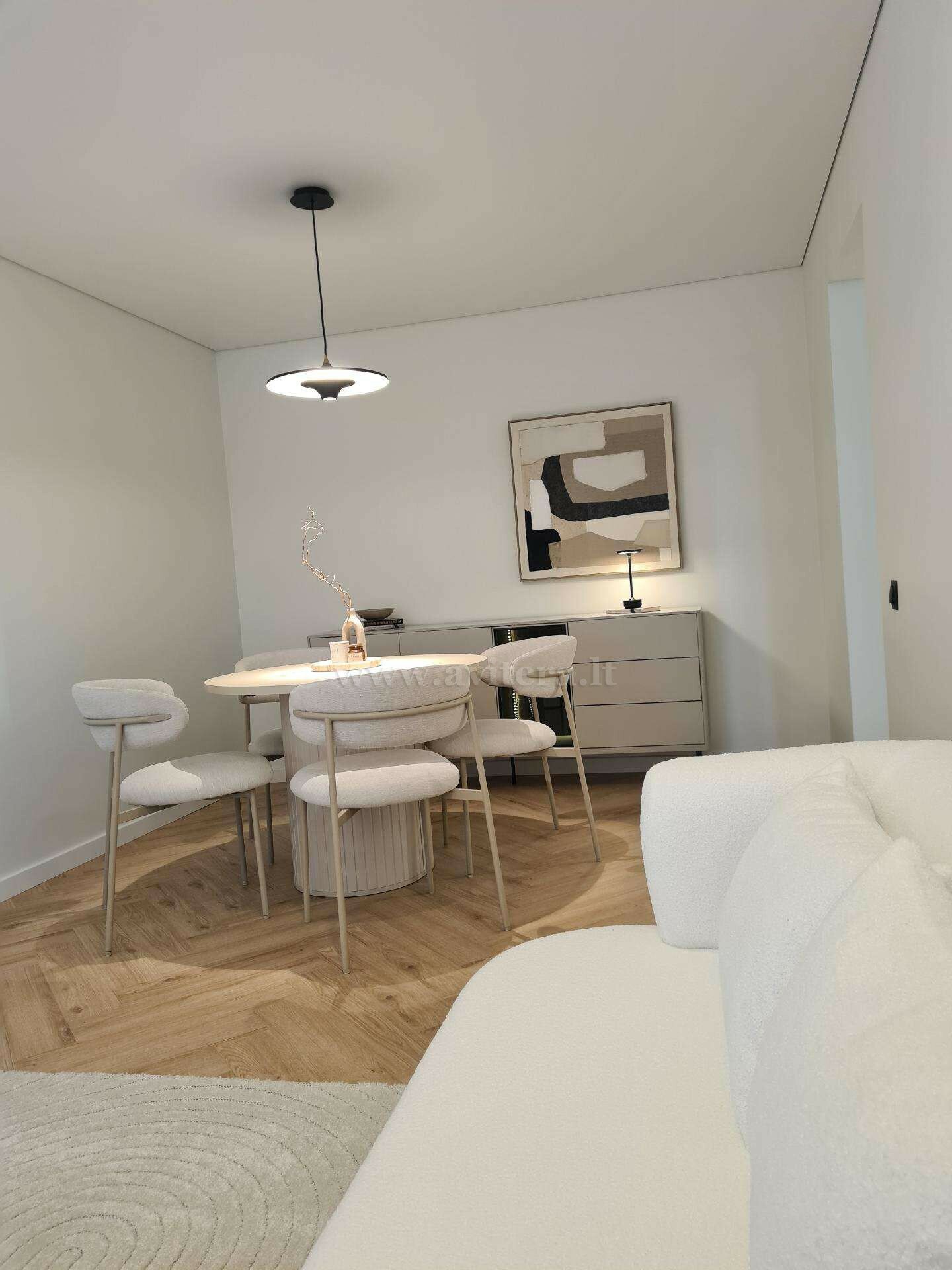 Taikos pr., Centras, Klaipėda, 2 kamb. – image 1