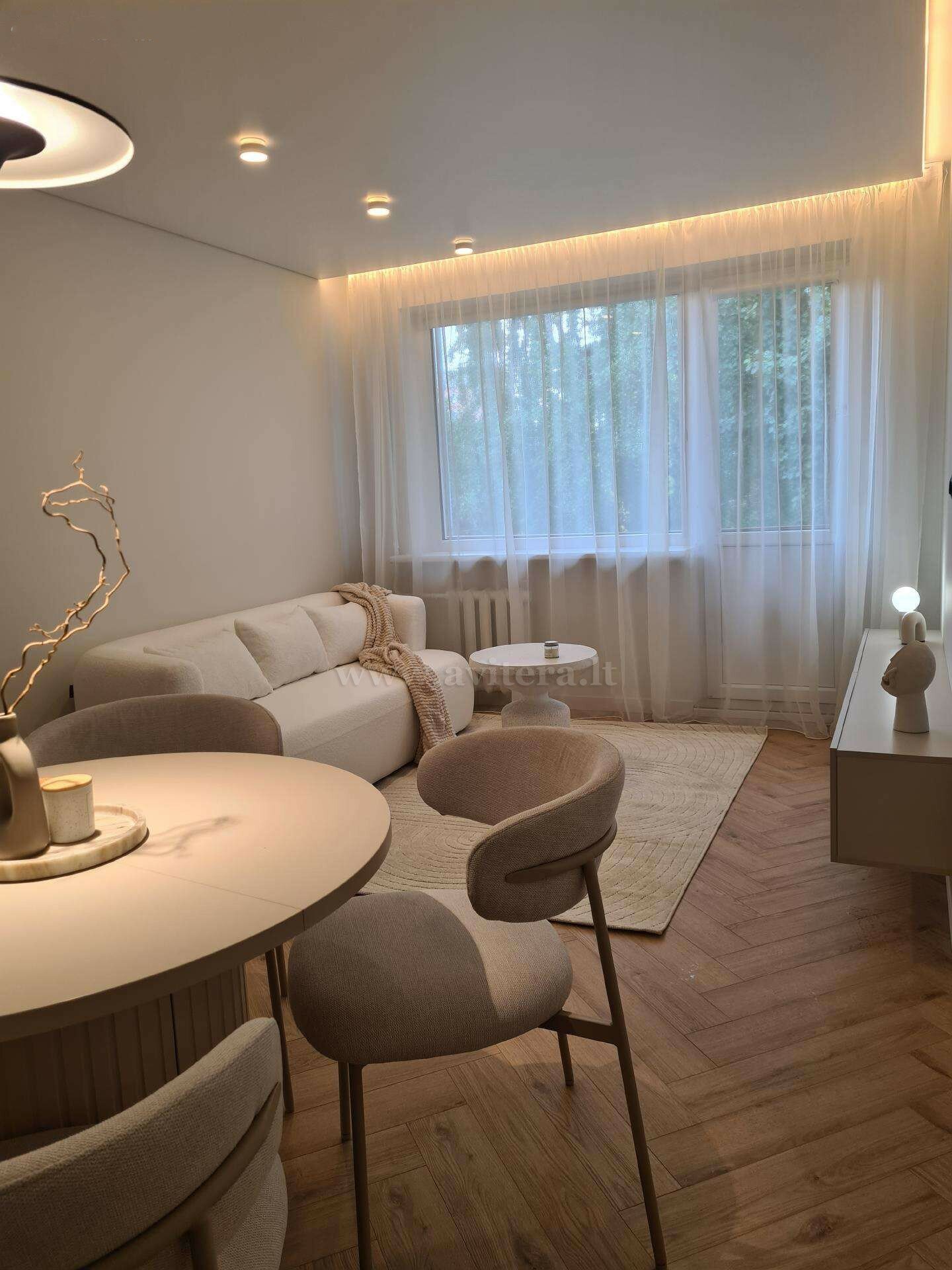 Taikos pr., Centras, Klaipėda, 2 kamb. – image 3