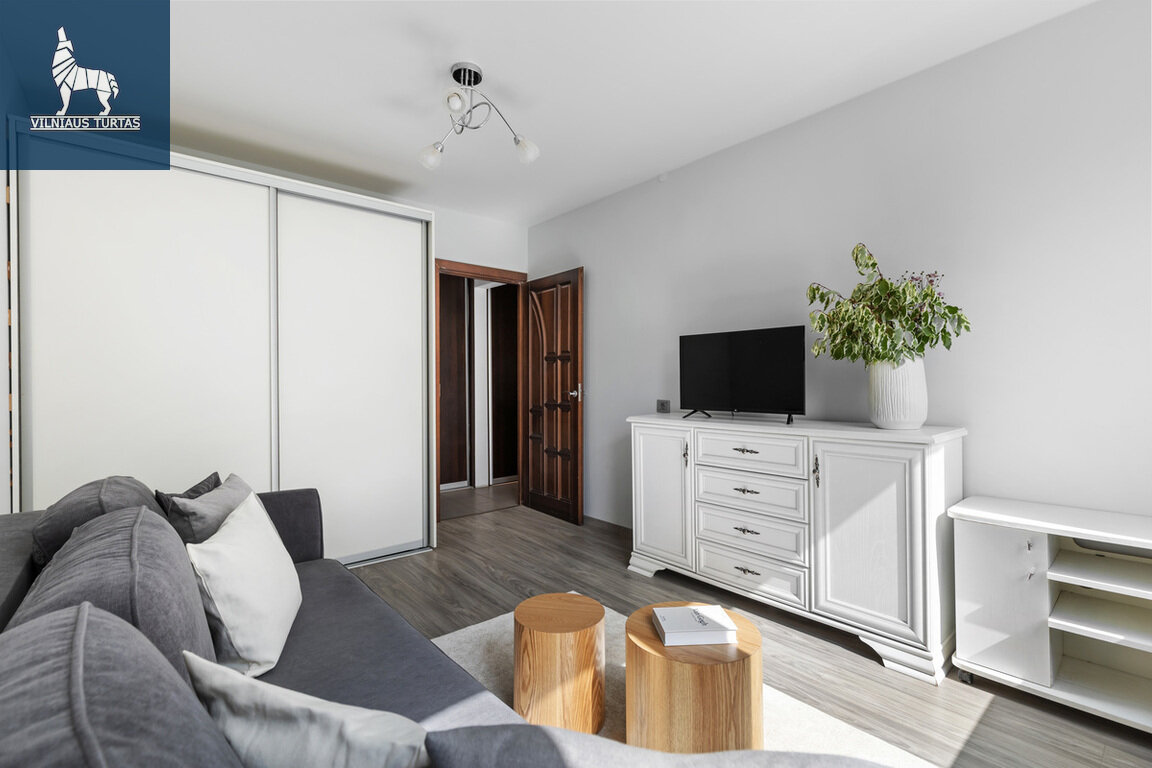 Algimanto Petro Kavoliuko g., Karoliniškės, Vilnius, 3 kamb. – nuotrauka 3