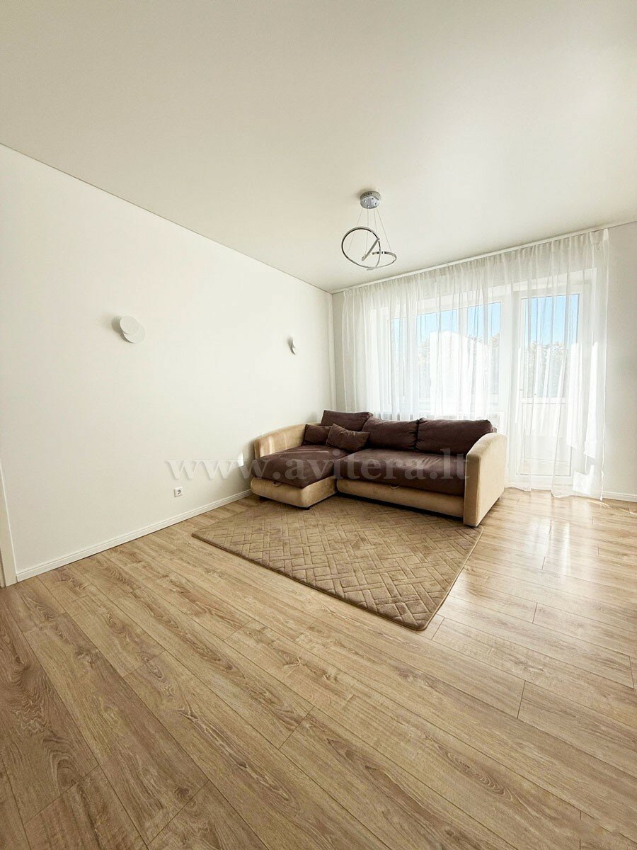Taikos pr., Centras, Klaipėda, 2 kamb. – nuotrauka 3