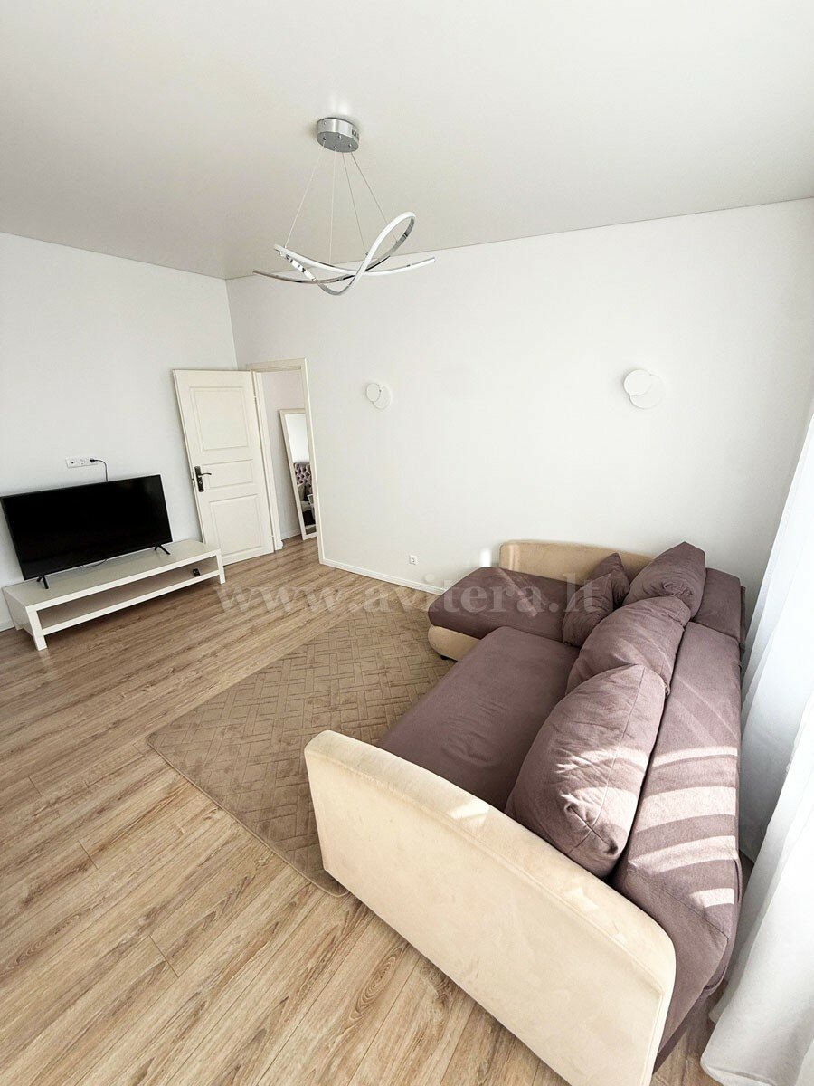 Taikos pr., Centras, Klaipėda, 2 kamb. – nuotrauka 4