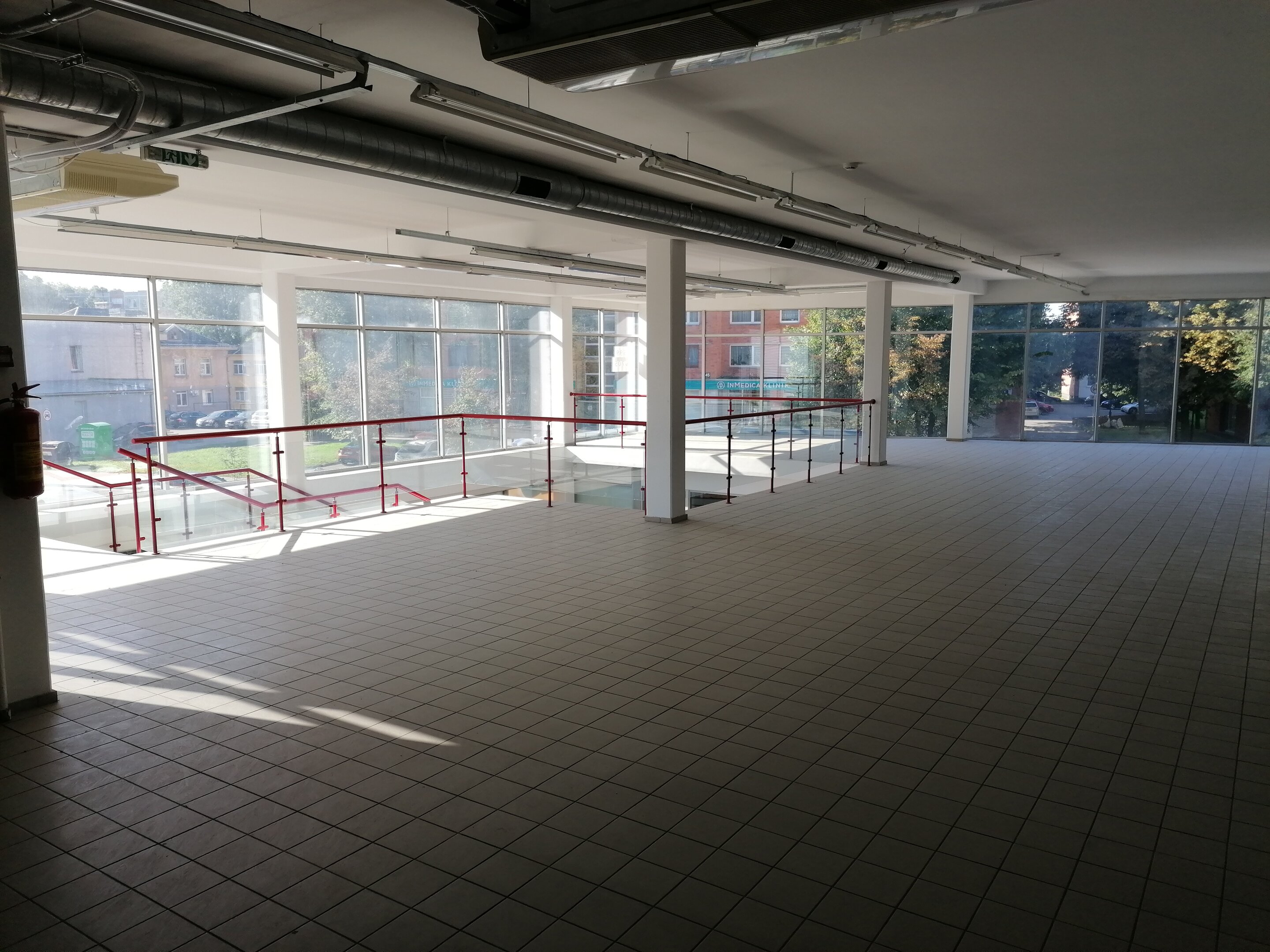 Для бюро / Складскoe / Торговое/сервисное Помещения в аренду Šiauliuose, Centre, Vytauto g. – изображение 4