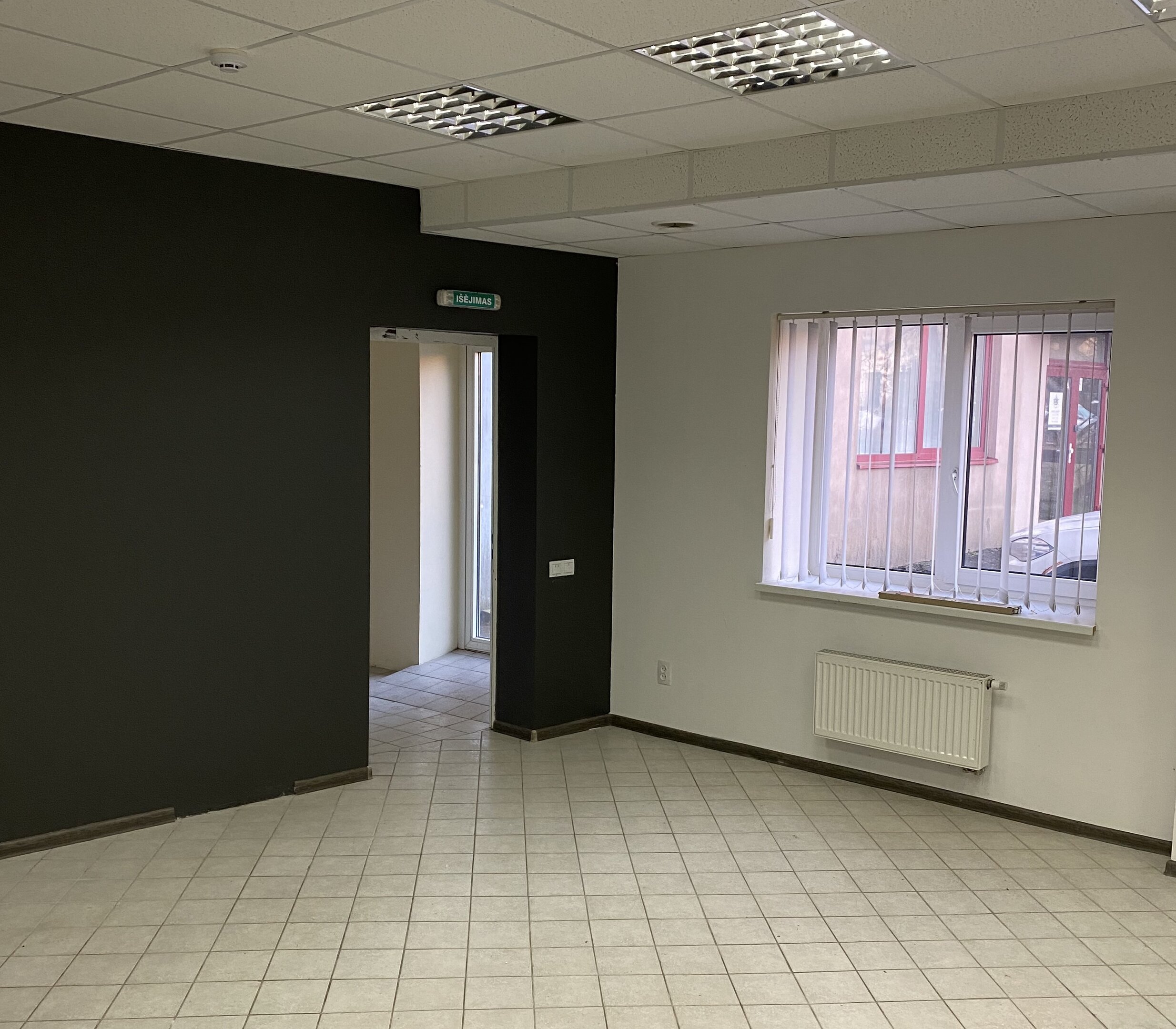 Продаётся Для бюро / Торговое/сервисное / Производственнoe и складскoe помещения Šiauliuose, Centre, Rūdės g. – изображение 6
