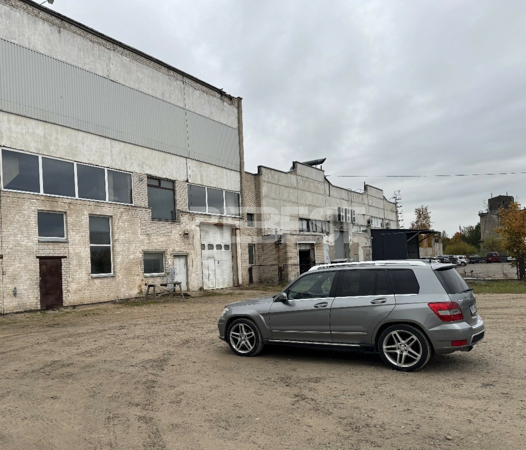 Listing image