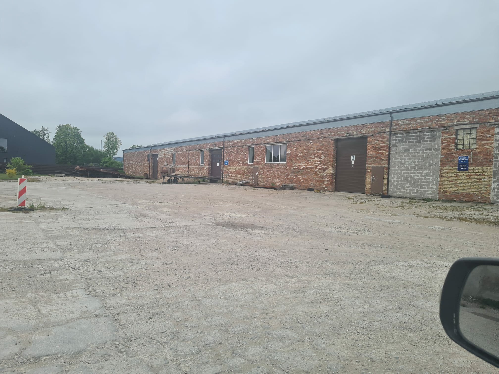 Listing image