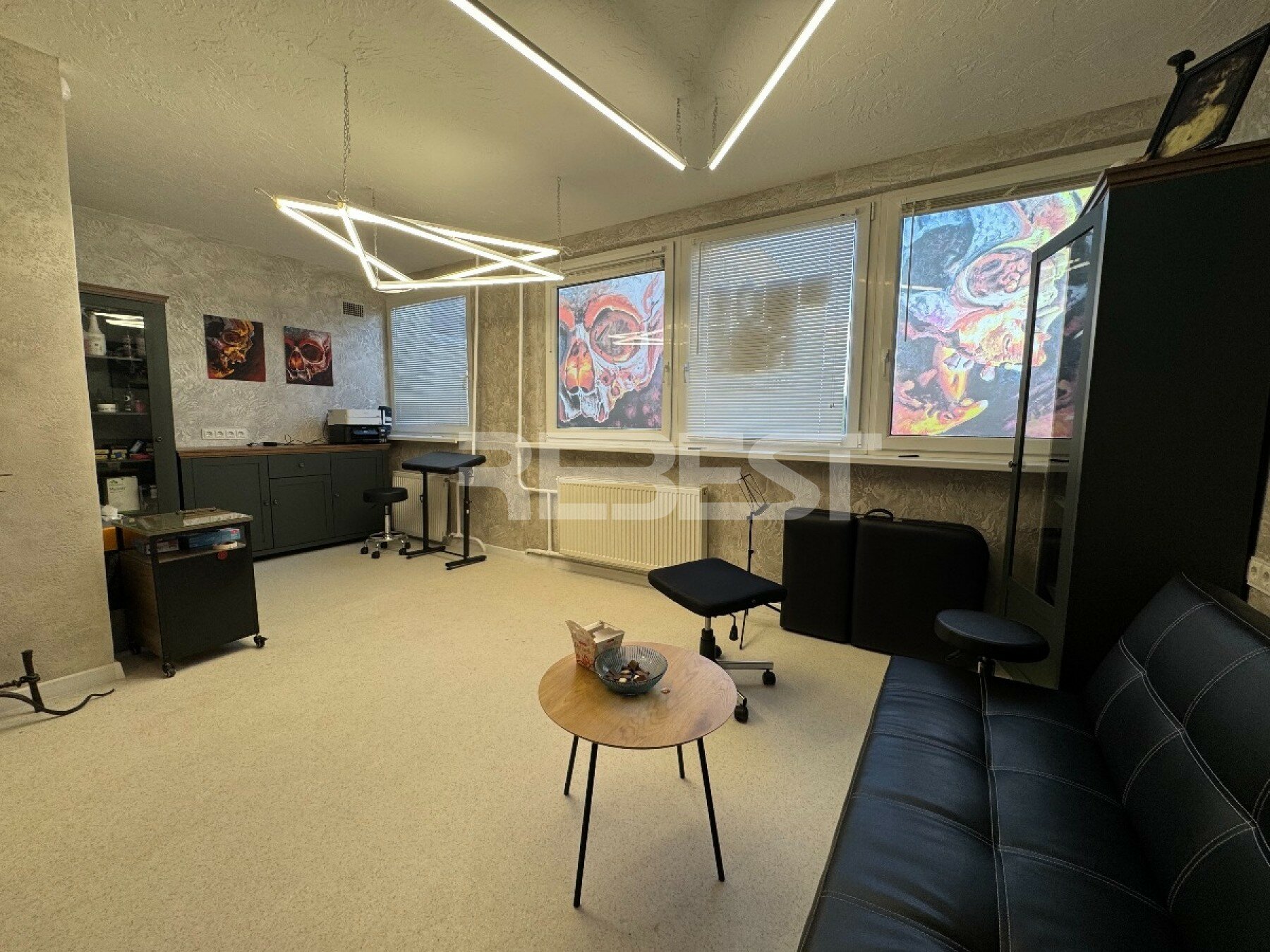 Listing image