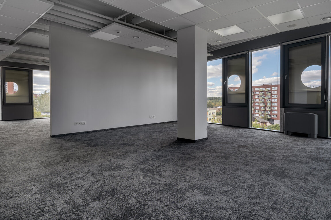 Premises for rent Vilniuje, Karoliniškėse, Mėnulio g. – image 3