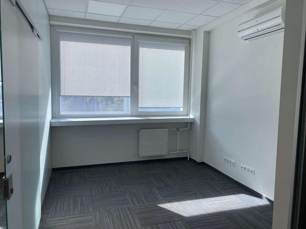 Office / Alimentation Premises for rent Vilniuje, Žirmūnuose, Kareivių g. – image 4