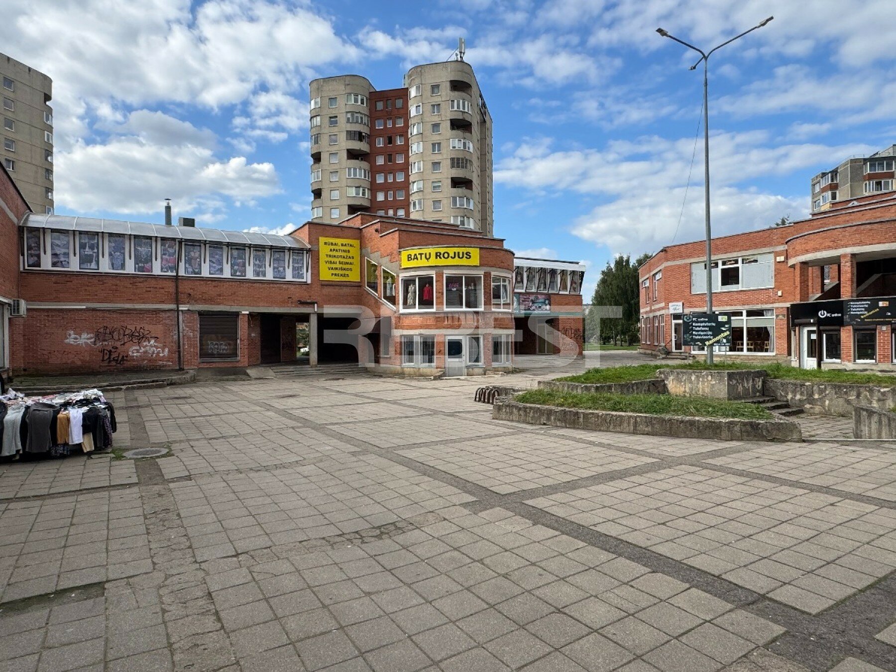 Listing image