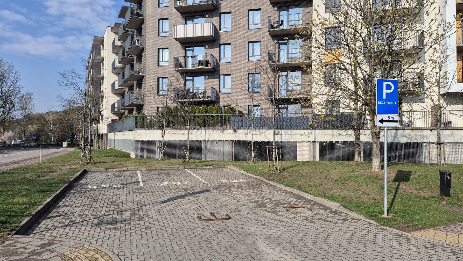 Listing image