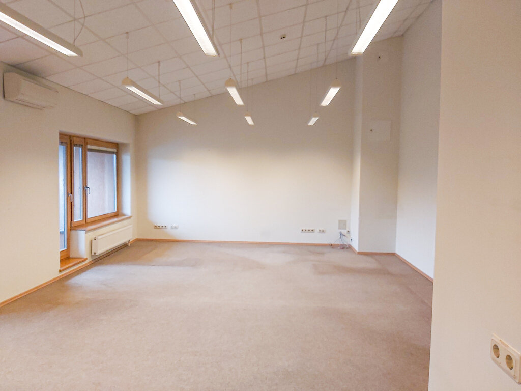 Office / Commercial/service Premises for rent Vilniuje, Baltupiuose, Kalvarijų g. – image 3