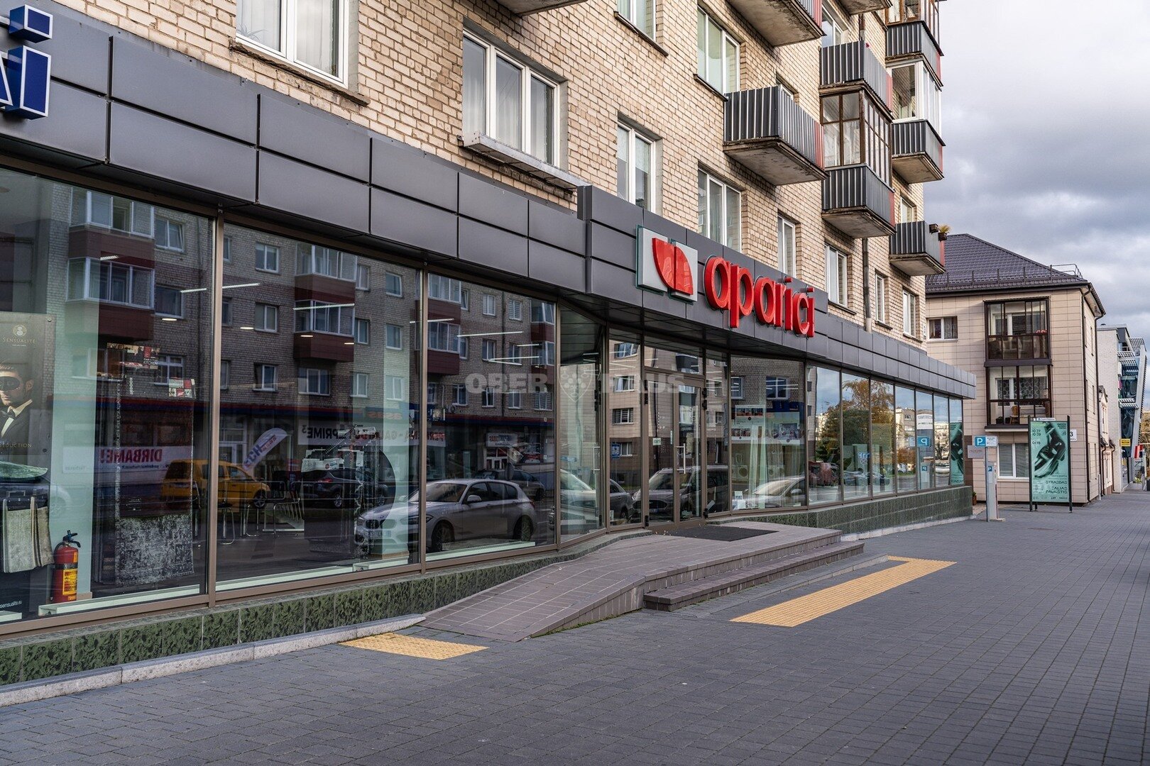 Listing image