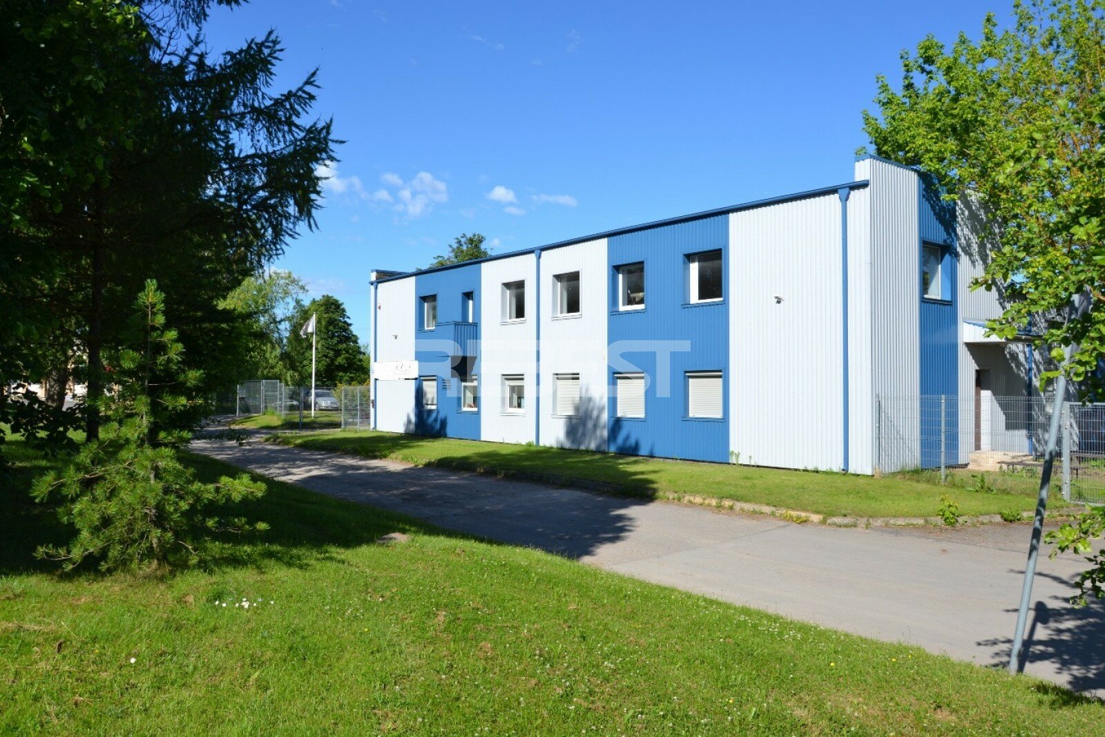 Listing image