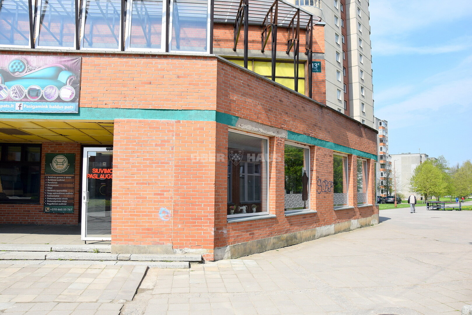 Listing image